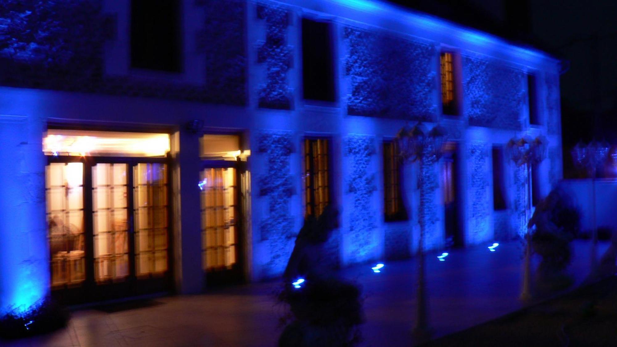 Bed and Breakfast Le Manoir Des Chapelles Venoy Екстер'єр фото
