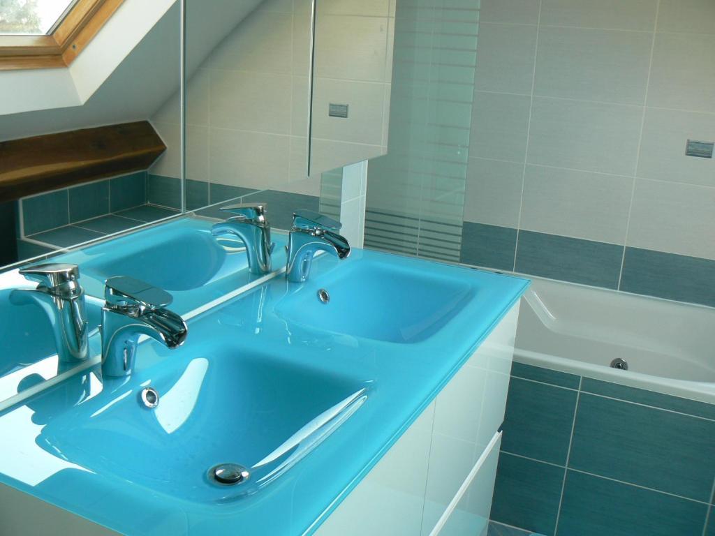 Bed and Breakfast Le Manoir Des Chapelles Venoy Номер фото